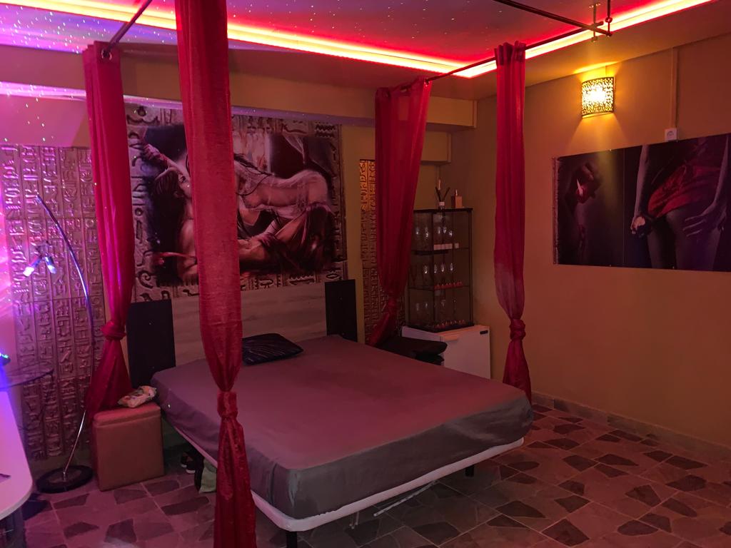 one-of-gia-her-massage-beds One of Gia her massage beds